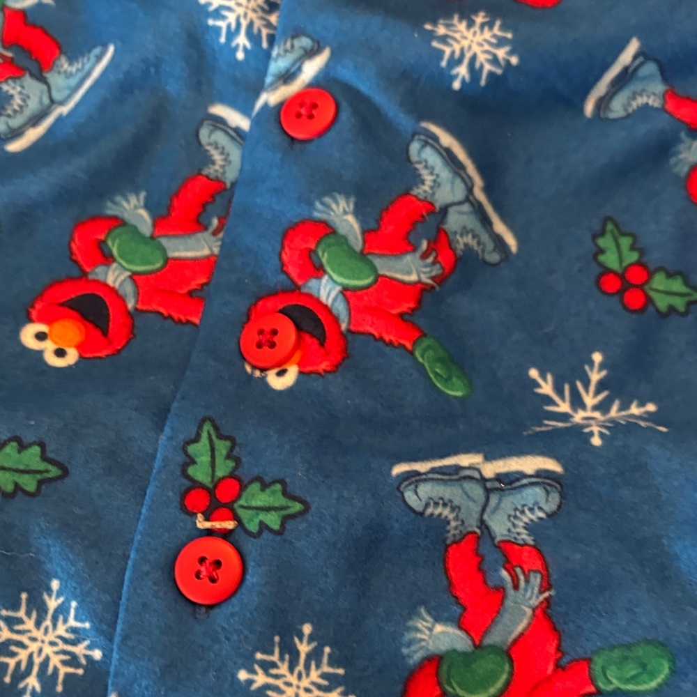NWT Sesame Street Elmo Pajama Set - Blue and Red - Picture 4 of 5